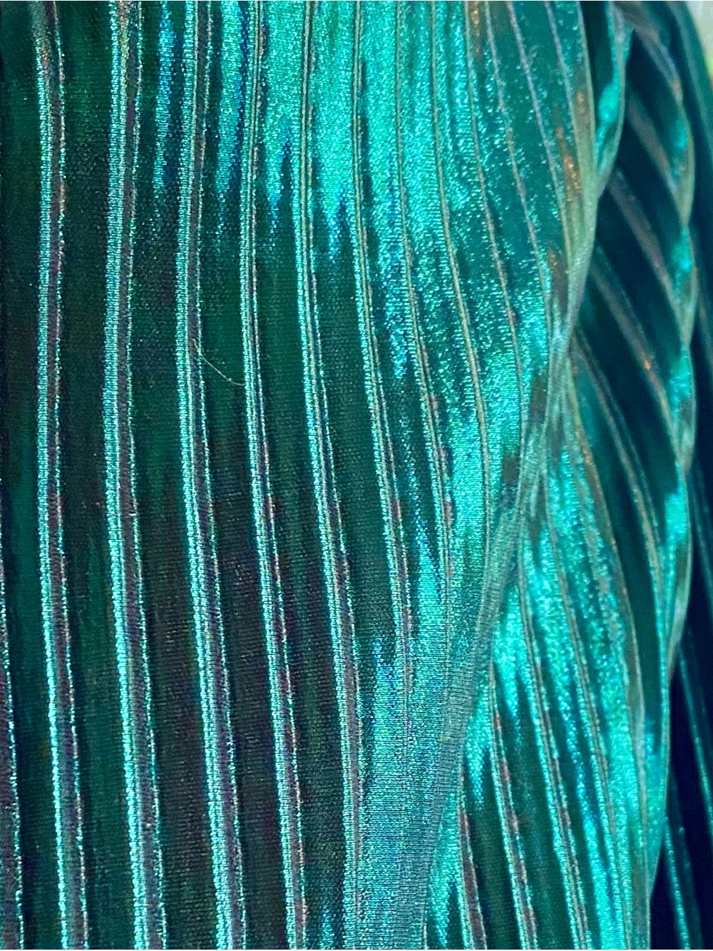 House of Harlow 1960 Strapless Emerald Green Pleated Maxi Dress with Side Slit - Picture 7 of 8